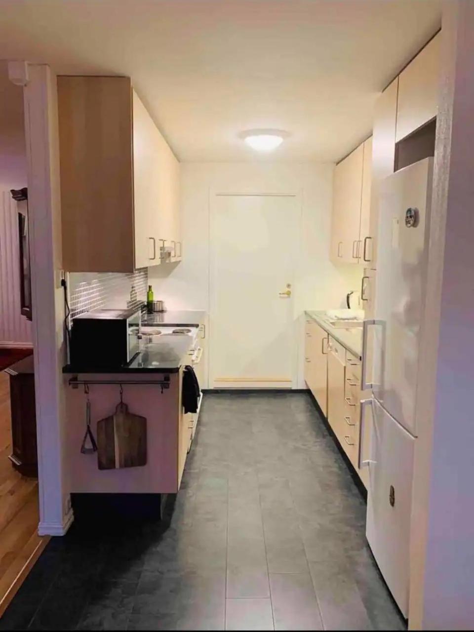 Miracle Tromso, Cozy Double Bed Private Room In A Shared Apartment With Stunning Tromso Views Dış mekan fotoğraf